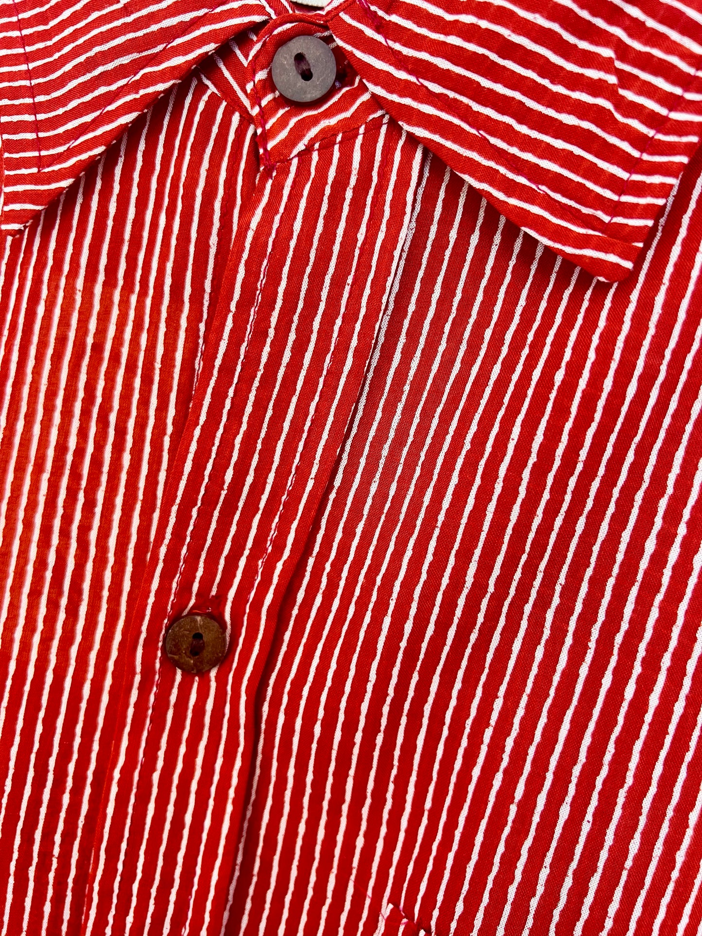 SAIRA Short Sleeve Shirt Retro Crimson Rail