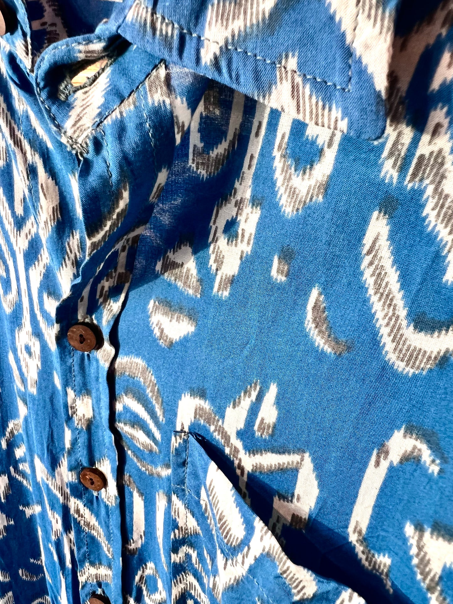 SAIRA Short Sleeve Indigo Ikat